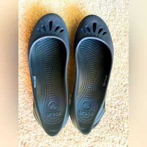 Women’s Crocs Flats